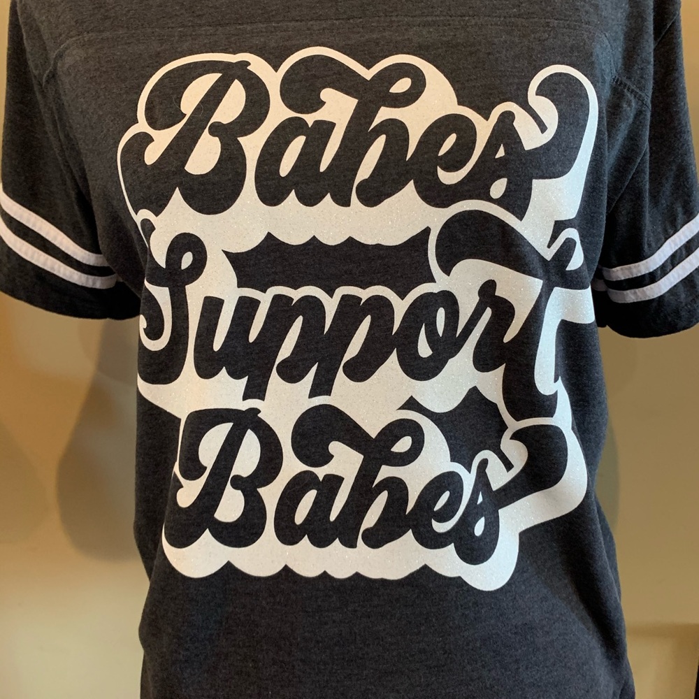 Graphic tee